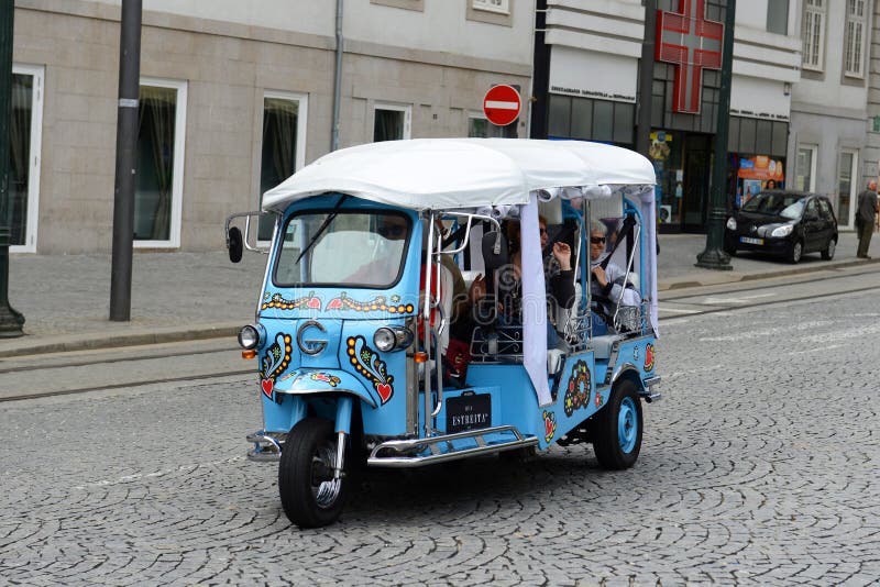 tuktuk-lisbon